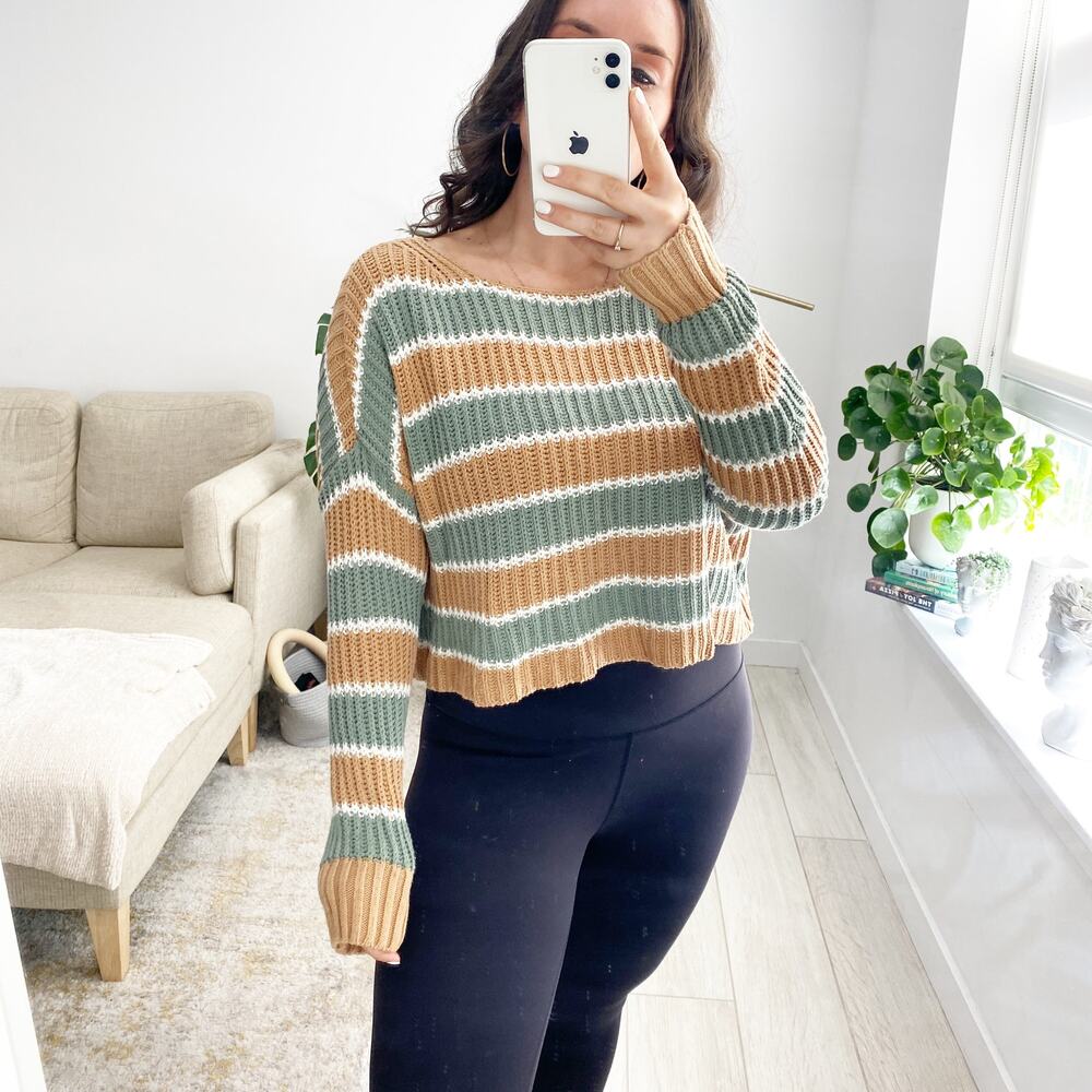 American Eagle Stripe Knit Cropped Sweater Size Small